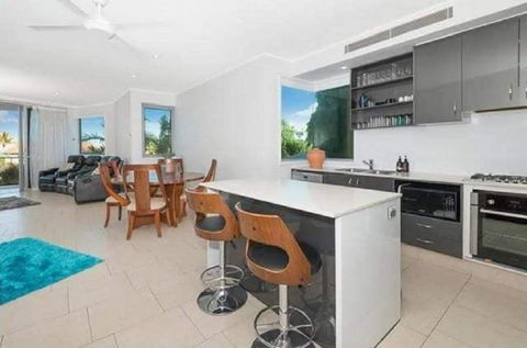 Luxury Apartment, Perfect Location - Darwin Holiday 0
