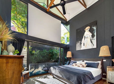 Luxury Artist Architect Retreat Villa - Darwin Holiday 3