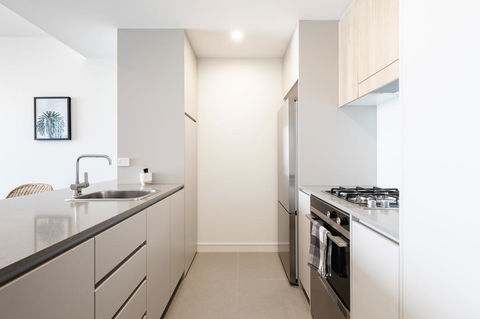 Luxury Beachfront Apartment In Newcastle - Darwin Holiday 1