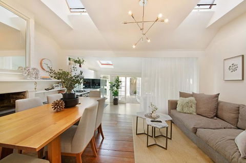 Luxury Designer Paddington Cottage + FREE WIFI - Darwin Holiday 2