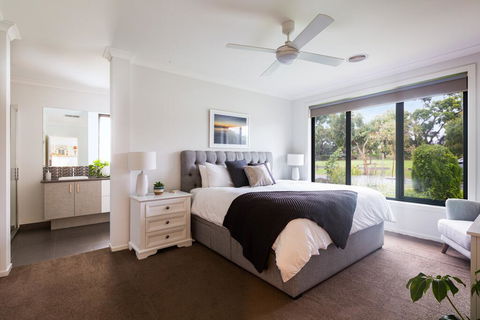 Luxury Escape In Ocean Grove - Darwin Holiday 0