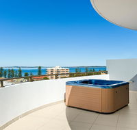 Luxury Ocean Penthouse - Darwin Holiday