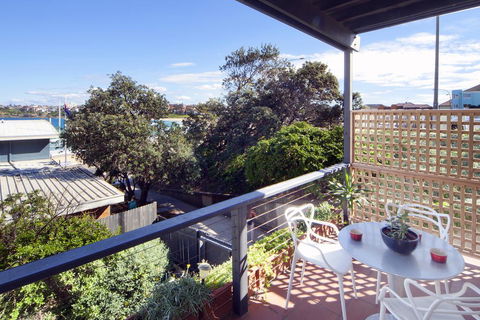 Luxury On Bondi Beach - Darwin Holiday 2