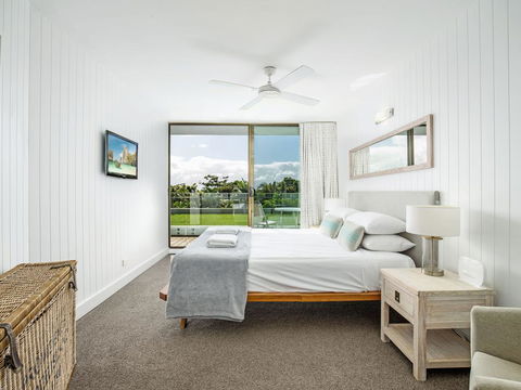 Luxury On The Hill, Noosa Heads - Darwin Holiday 2