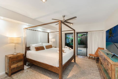 Luxury Pool Side Apartment In Beachfront Resort - Darwin Holiday 3