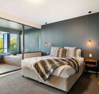 Luxury Spa Retreat with Ocean and Hinterland Views - Darwin Holiday