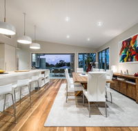 Luxury Tropical Haven - Pacific Avenue Sunshine Beach - Darwin Holiday