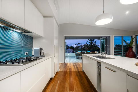 Luxury Tropical Haven - Pacific Avenue, Sunshine Beach - Darwin Holiday 2