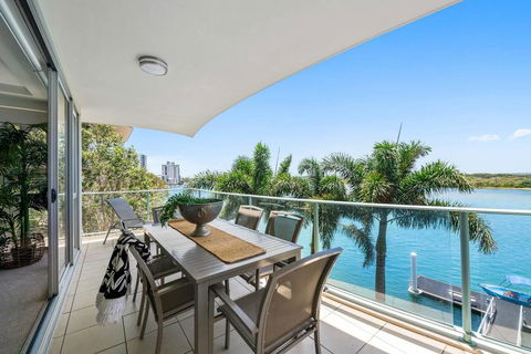 Luxury Waterfront Maroochydore Free Wine Netflix Parking - Darwin Holiday 0