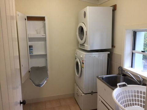 MacDonnell House Naracoorte - Darwin Holiday 3