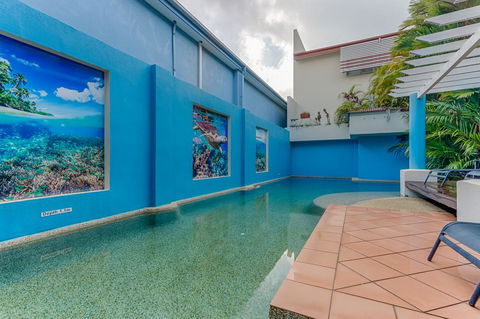 Macrossan House Boutique Holiday Apartments - Darwin Holiday 3