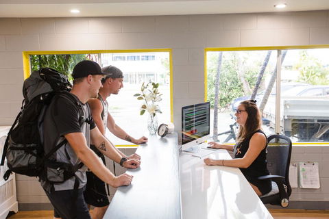 Mad Monkey Backpackers Village - Darwin Holiday 0