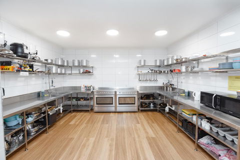 Mad Monkey Backpackers Village - Darwin Holiday 3