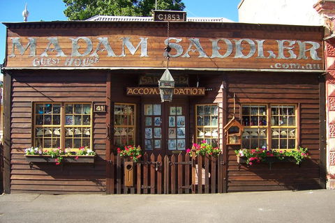 Madam Saddler - On Fraser Clunes - Darwin Holiday 0