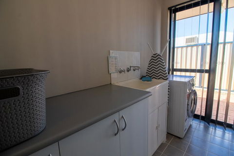 Madora Bay Beach House - Darwin Holiday 2