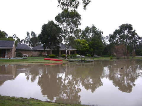 Magdala Motor Lodge & Lakeside Restaurant - Darwin Holiday 3