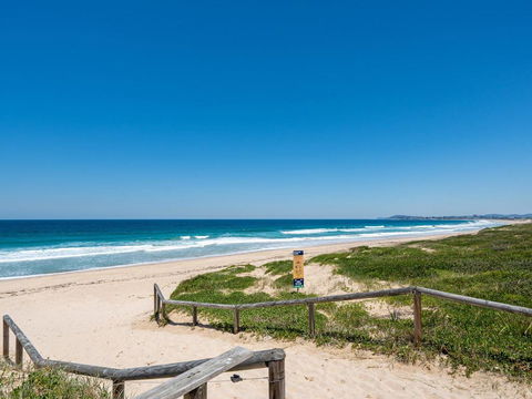 Magenta Shores 1105 - Darwin Holiday 2