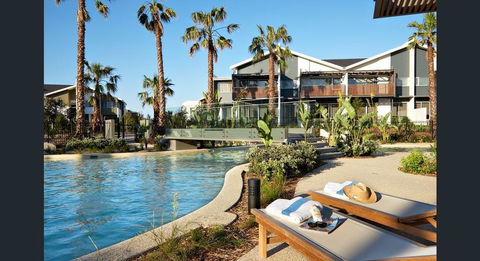 Magenta Shores 3 Bedroom Villa - Darwin Holiday 1