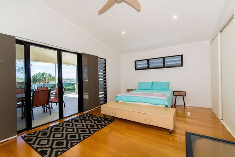 Magical Holiday Home - Welsby Pde, Bongaree - Darwin Holiday 3
