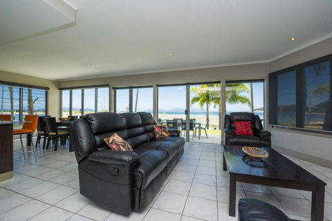 Magnetic Docks Townhouse 1 - Darwin Holiday 2