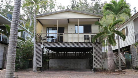 Magnetic Haven Unit 6 - Darwin Holiday 0