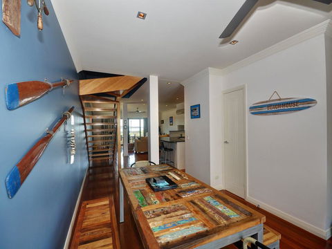 Magnificent Views - Mariners Mark - Darwin Holiday 1