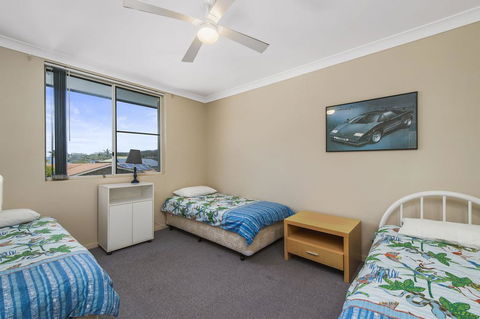 Maliblue, 5/1 Main Street, Crescent Head - Darwin Holiday 3