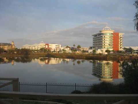 Mandurah Overlooking The Marina - Darwin Holiday 0