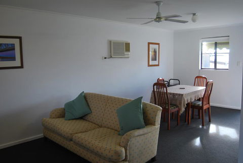Maple Tree Cottage - Darwin Holiday 0