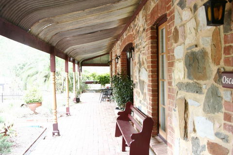 Marananga Cottages - Darwin Holiday 1