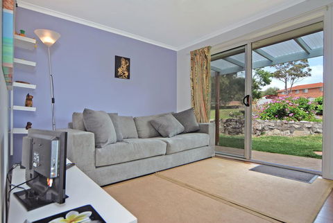Marazul BEST DEAL - Stone Bathtub, WIFI, Functional - Darwin Holiday 2