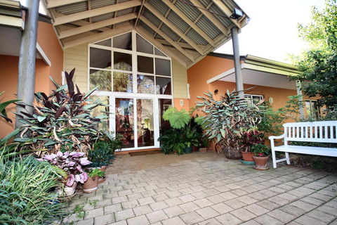 Margaret River Bed & Breakfast - Darwin Holiday 0