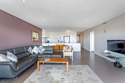 Market Street, Unit 5, 6-10 - Darwin Holiday 2