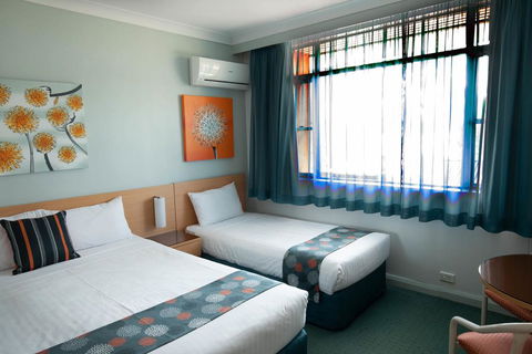 Markets Hotel - Darwin Holiday 1