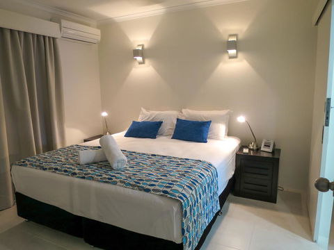 Marlin Waters Beachfront Apartments - Darwin Holiday 1