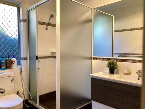 Massive Home (7 Mins To City) - Darwin Holiday 3