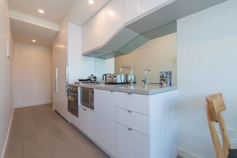 Melbourne CBD 1 Bedroom Deluxe@La Trobe Tower - Darwin Holiday 3