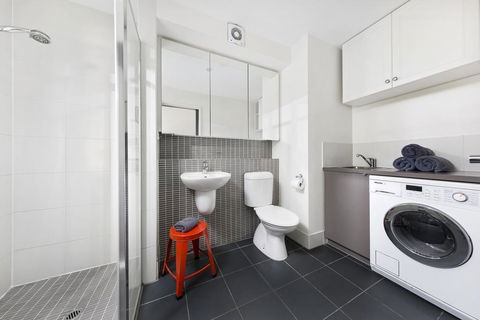 Melbourne City Chic - Degraves Lane, Parking, Lift - Darwin Holiday 3