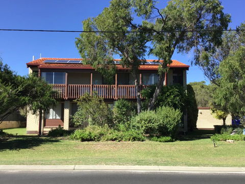 Memories By The Sea - Busselton - Darwin Holiday 0