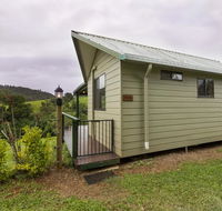 Mena Creek Flower House - Darwin Holiday
