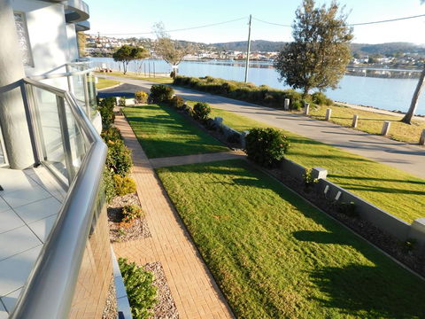 Merimbula Lake Apartments - Darwin Holiday 3