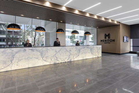 Meriton Suites Chatswood - Darwin Holiday 1