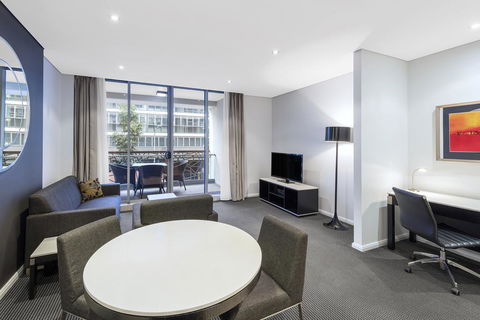 Meriton Suites Zetland - Darwin Holiday 0