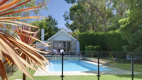 Merricks North Retreat - Country Home On 5 Acres - Darwin Holiday 3