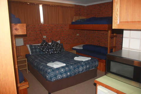 Merrijig Motor Inn - Darwin Holiday 3