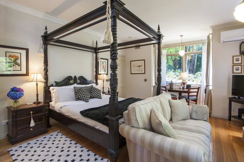 Merrow Cottages - Forest Edge - Darwin Holiday 0