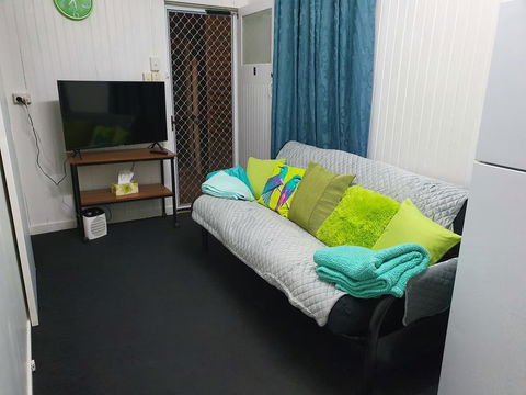 Meyenburg Units - Darwin Holiday 0