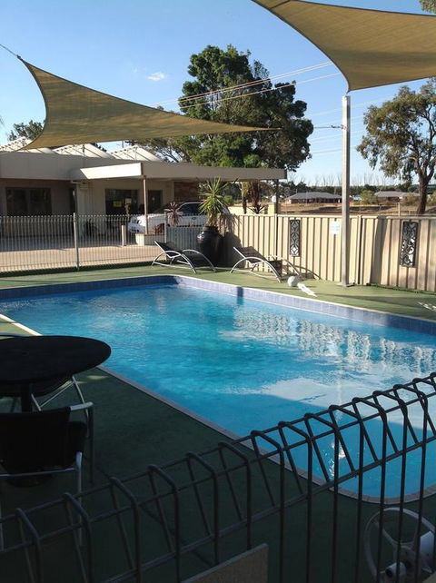 Mia Motel - Darwin Holiday 3