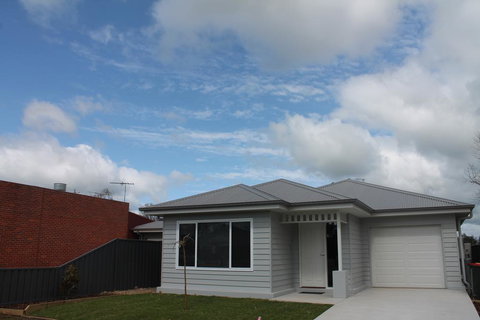 Milawa Vineyard Views - Guesthouse 2 - Darwin Holiday 3