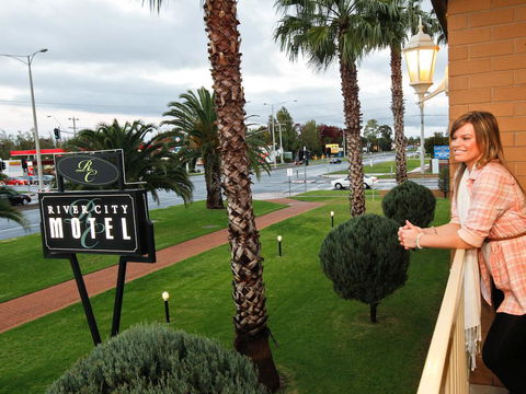 Mildura River City Motel - Darwin Holiday 2